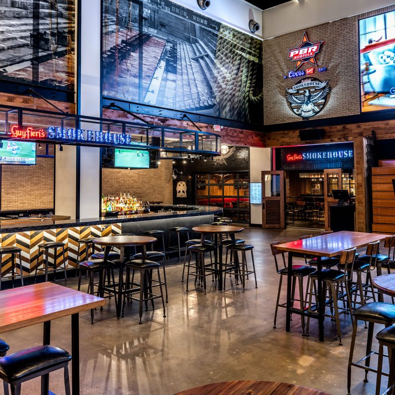 Waterside District Guy Fieris Smokehouse