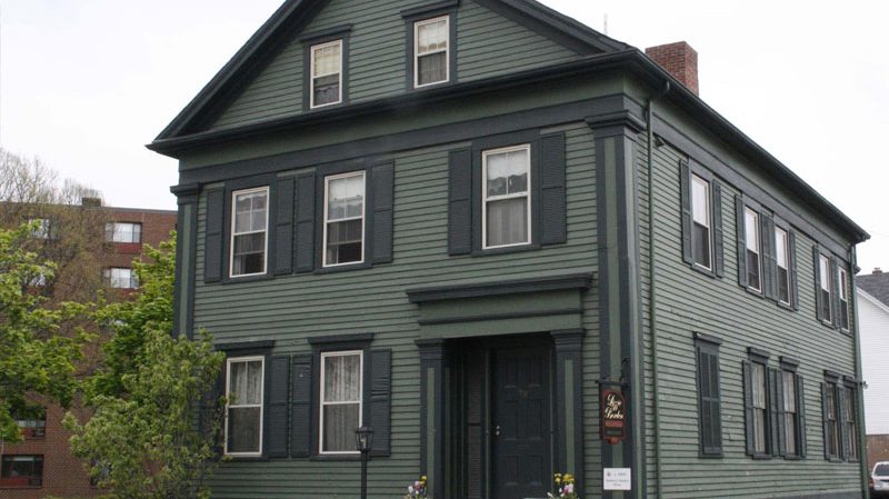 Lizzie Borden Bed and Breakfast