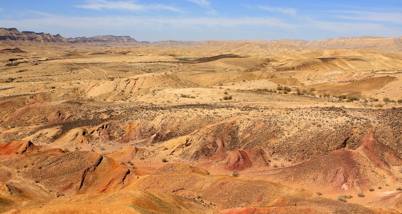Droping Off at Ramon Crater