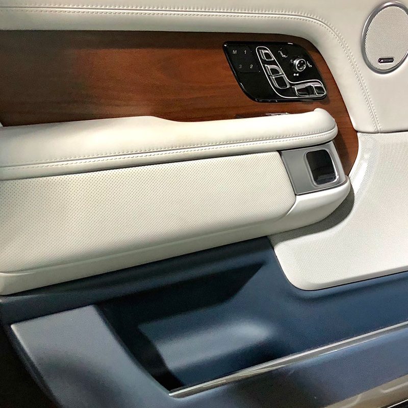 2018 Land Rover Range Rover SVAutobiography
