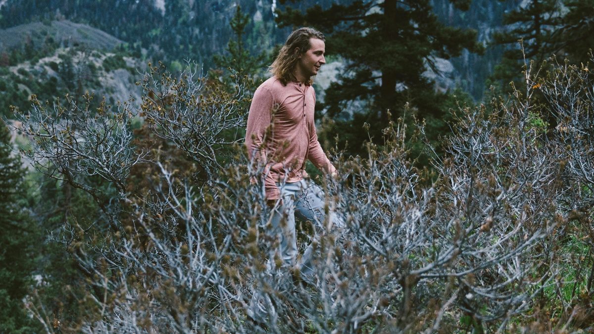DryWeight Merino Henley in Clay
