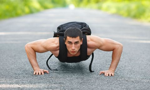 man push up