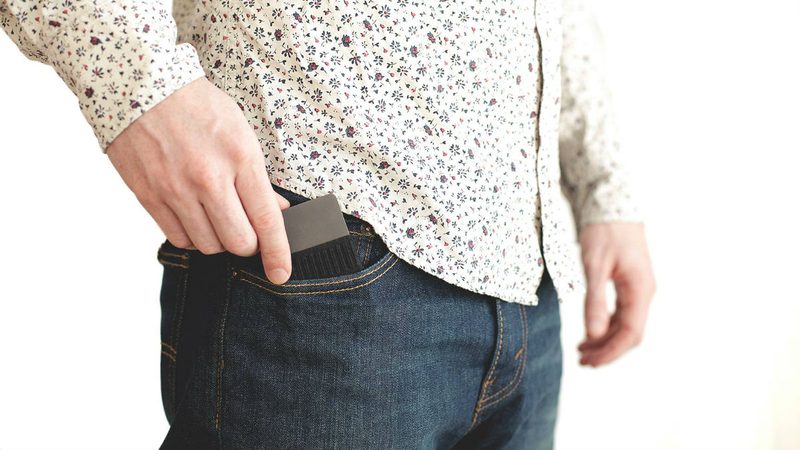 spine wallet