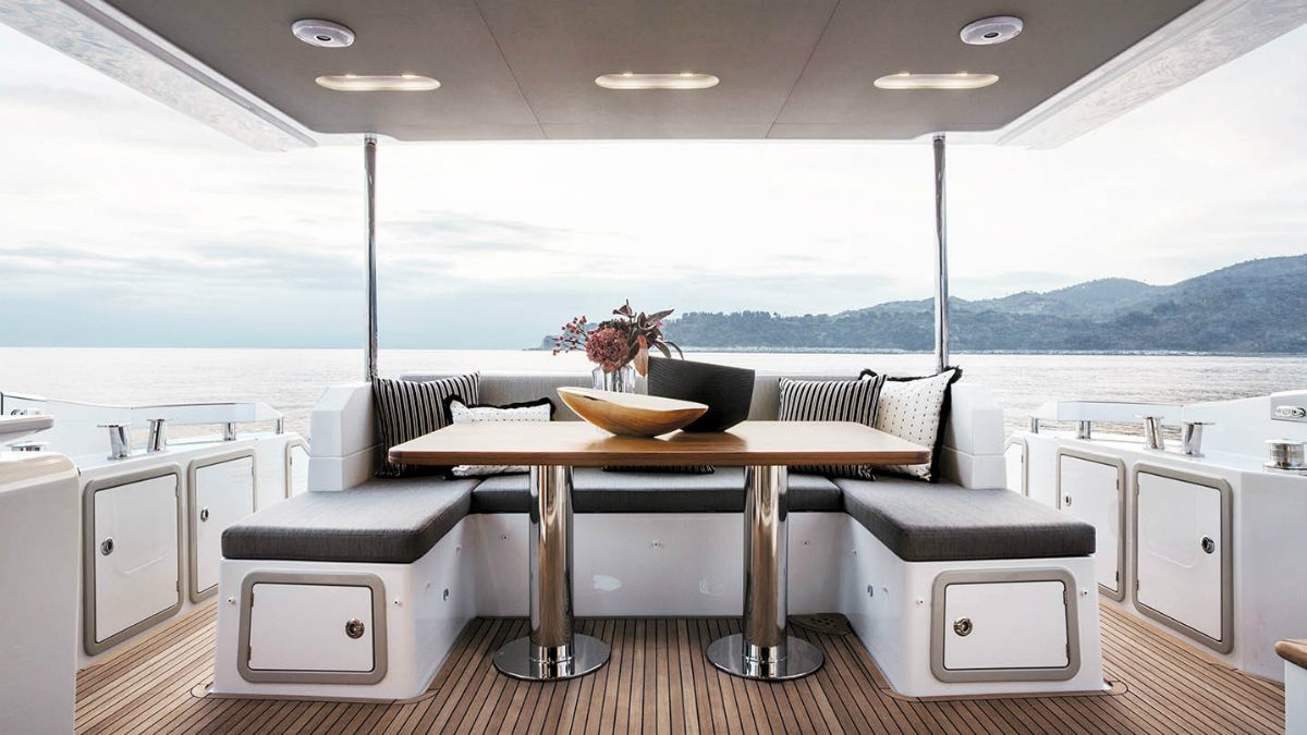 st regis maldives norma azimut flybridge 66 yacht charter 92 20170119062253 cockpit mid res
