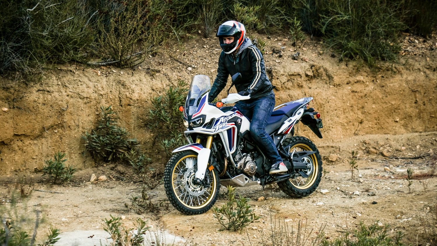 Adventure Awaits with the 2017 Honda Africa Twin CRF1000L - The Manual