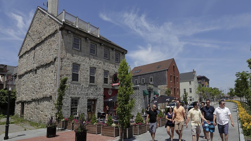 Water street cafes