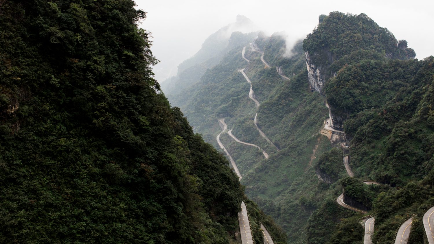 range rover sport heavens gate off road test in china 10