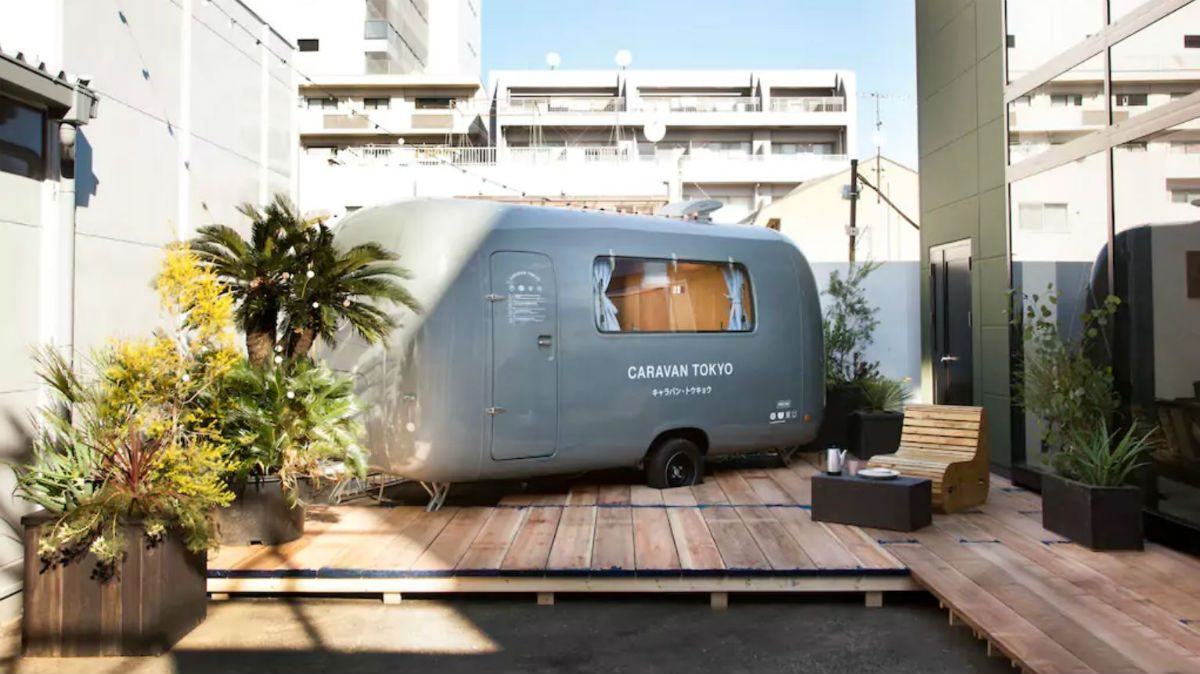 airbnb-airstream-rental-tokyo-1
