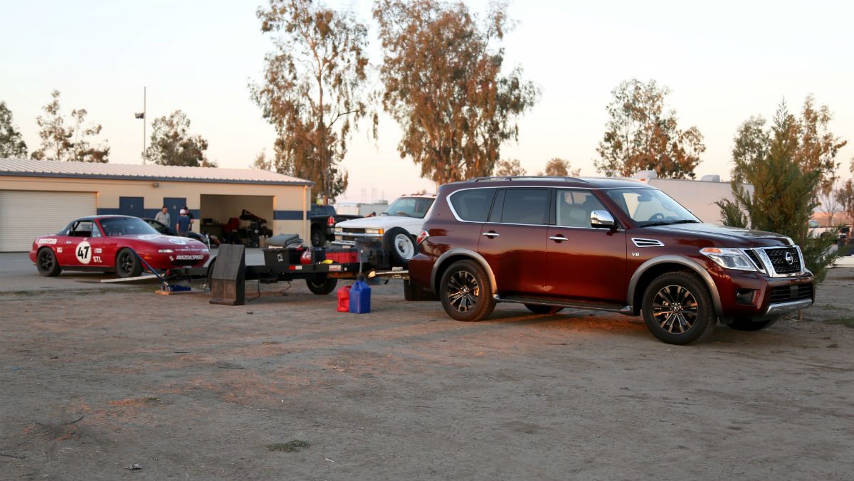 what to expect from your first road racing experience race trailer