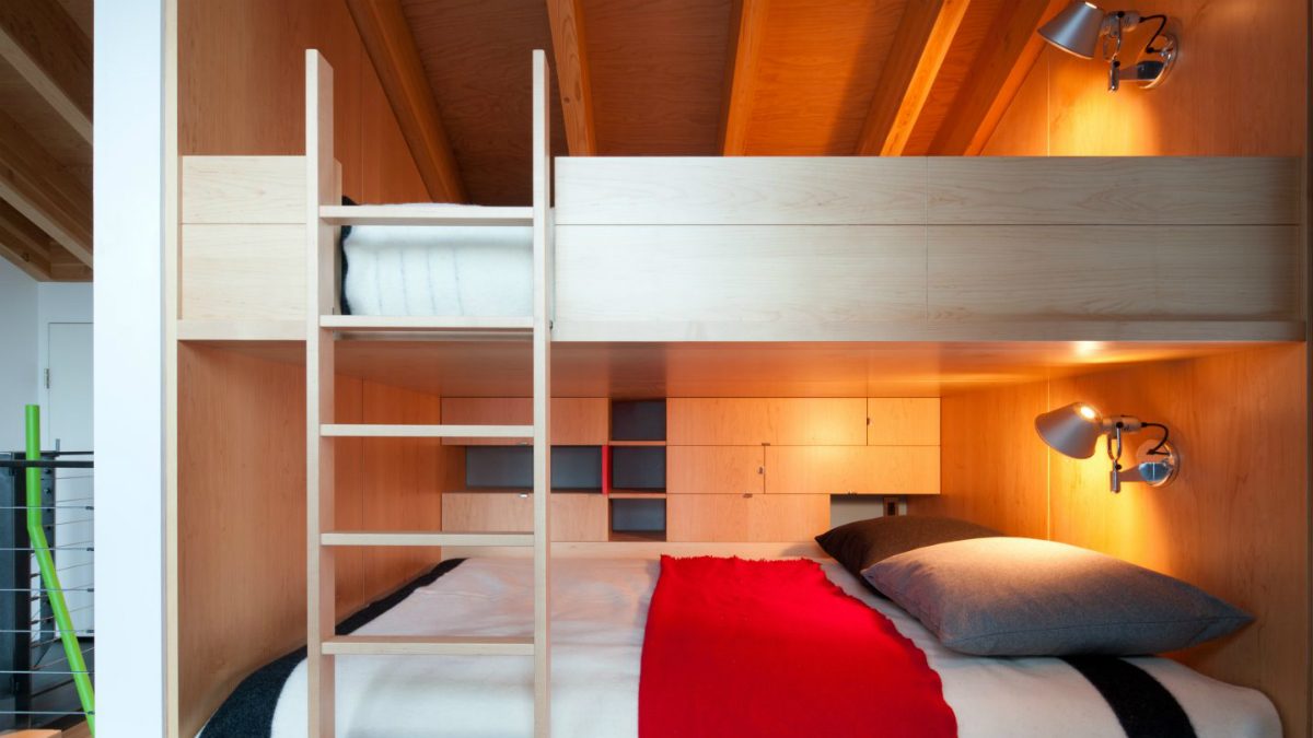 kicking horse residence architecture kickinghorse bedroom bunks