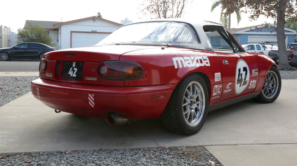 mazda-miata-rear