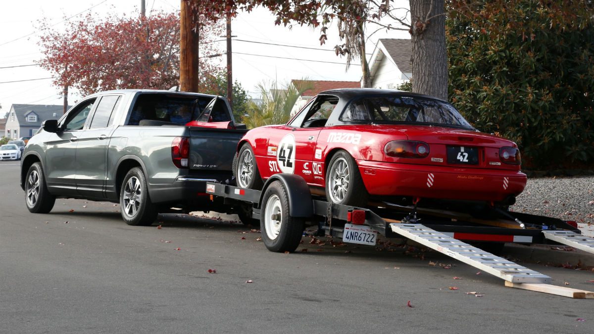mazda-miata-trailer