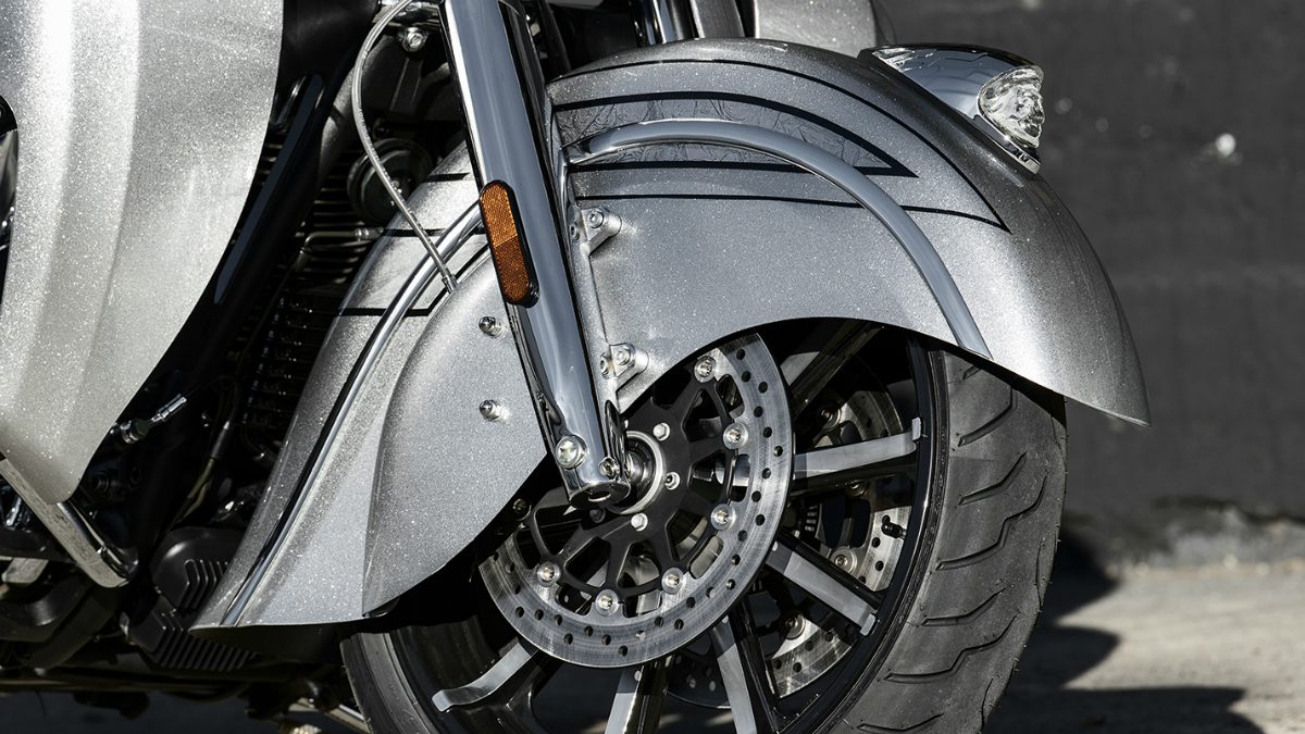 2018 chieftain elite indian motorcycle first look acc valanced fender