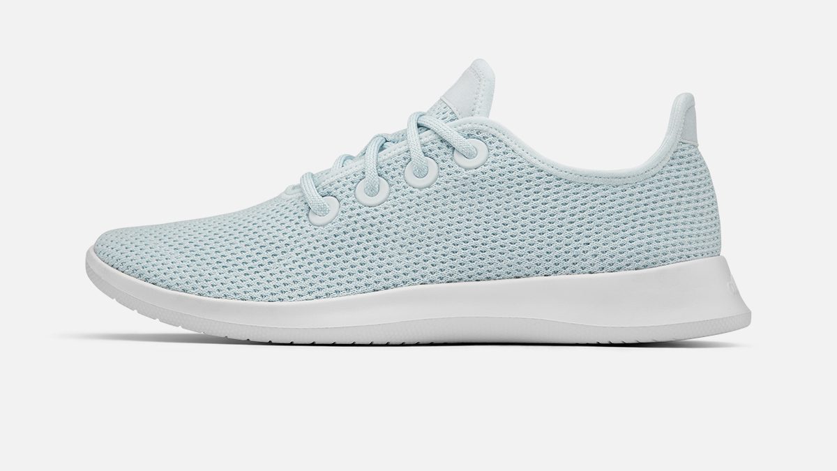 allbirds is turning trees into stylish and sustainable sneakers albirds tree runners cloud