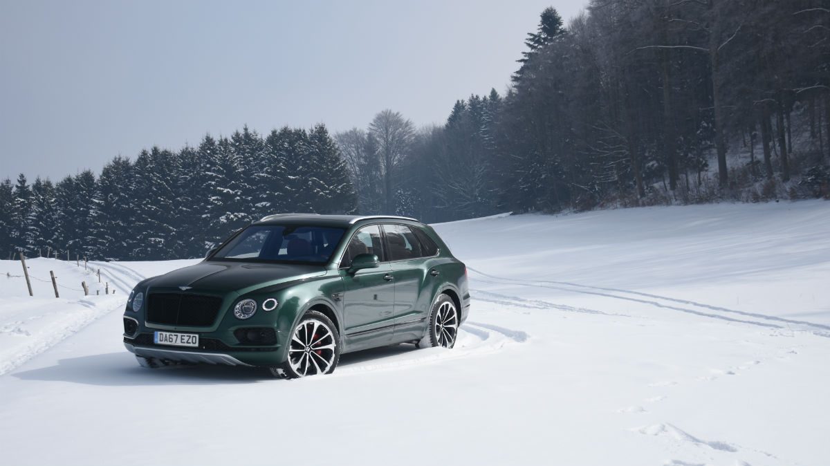 bentley bentayga v8 feature