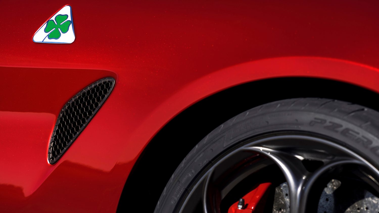 alfa romeo giulia coupe hybrid 2018 quadrifoglio