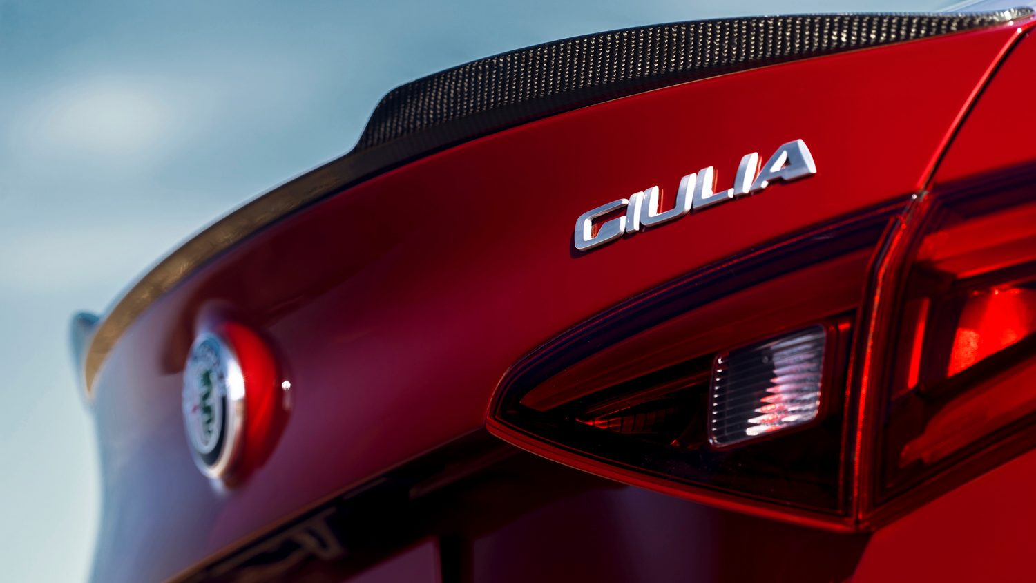 alfa romeo giulia coupe hybrid 2018 quadrifoglio