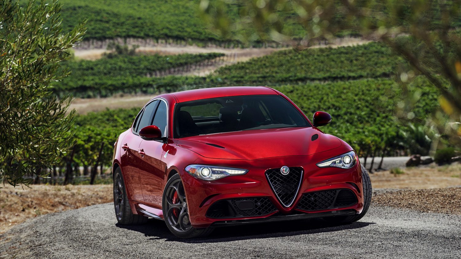 alfa romeo giulia coupe hybrid 2018 quadrifoglio