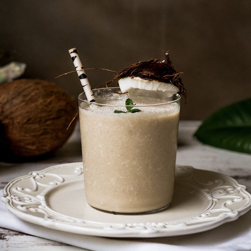 Coconut cocktail rum cream drink