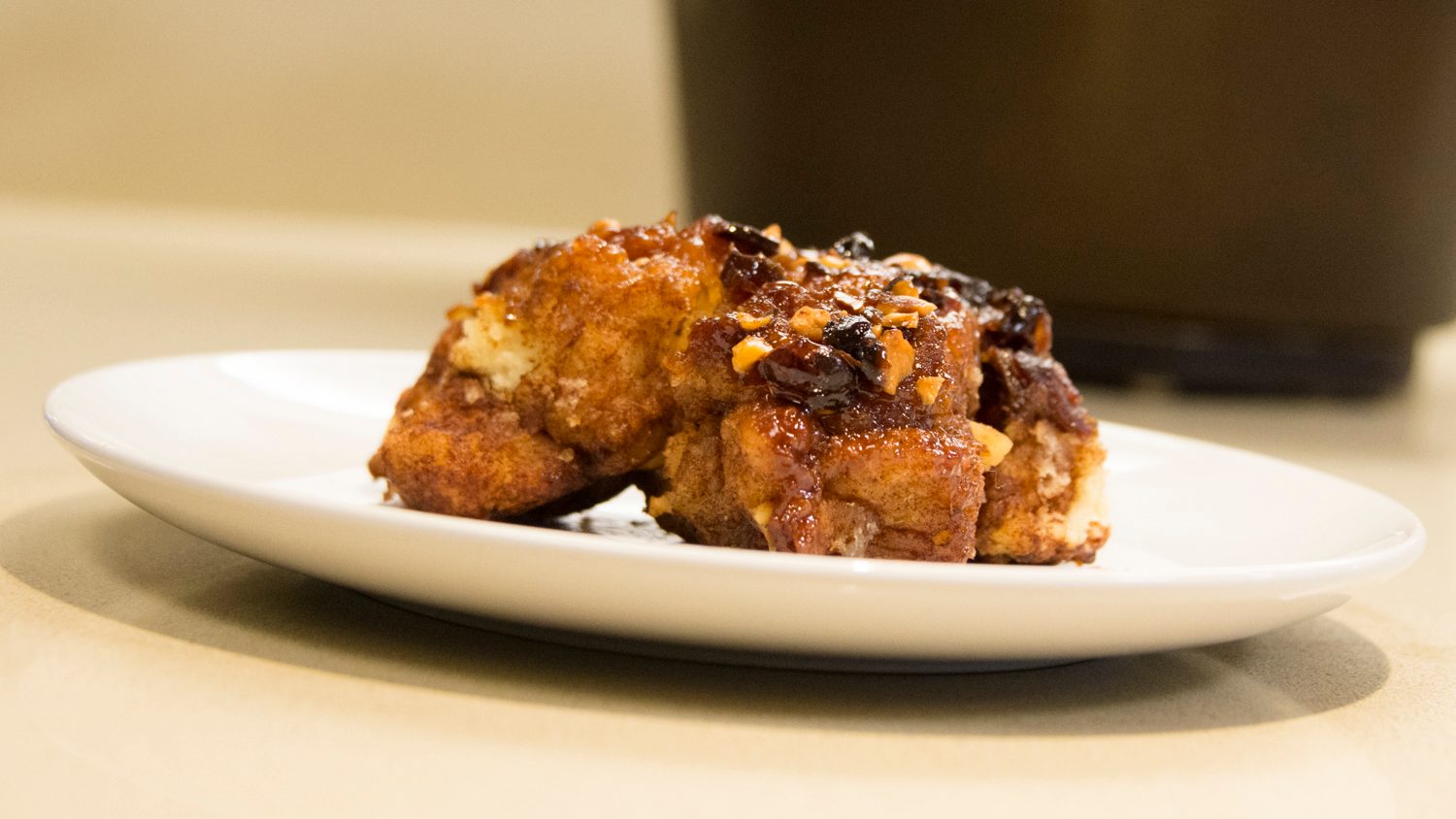 manual podcast beards booze bacon cooking with cannabis and chef brandon parsons monkey bread 3