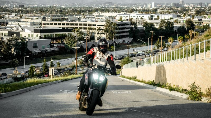 KTM 1290 Super Duke R 3