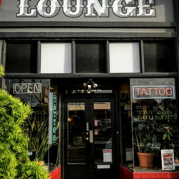 the tattoo lounge