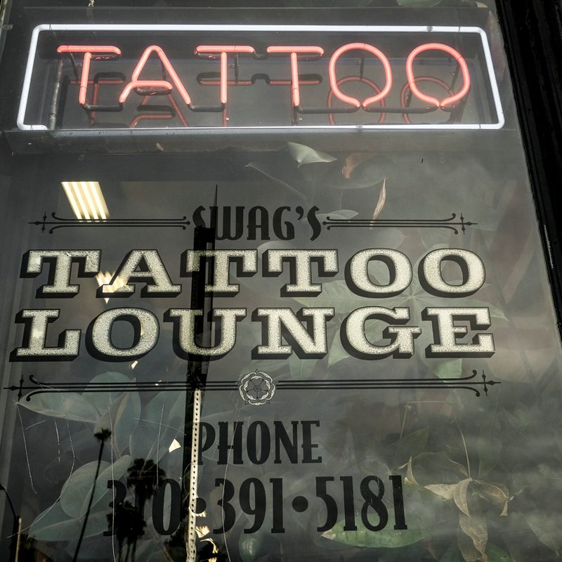 the tattoo lounge