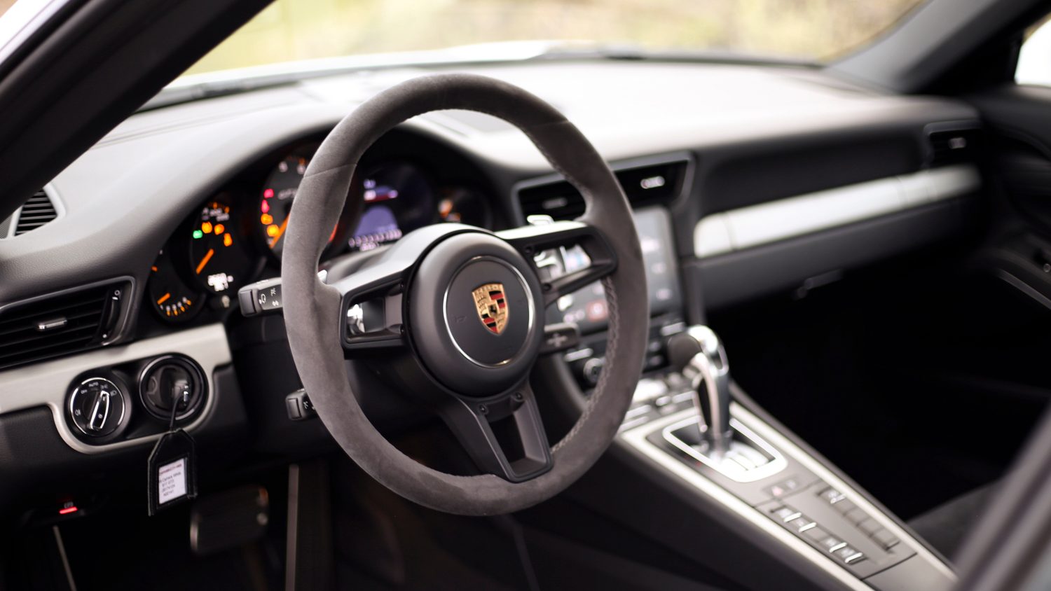 2018 porsche 911 gt3 review pictures 23