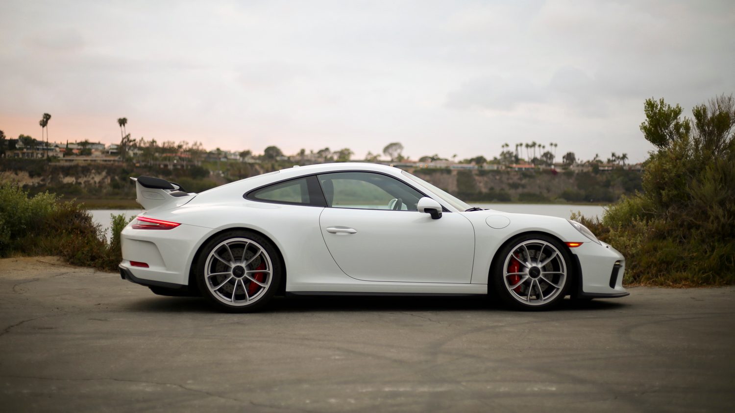 2018 porsche 911 gt3 review pictures 35