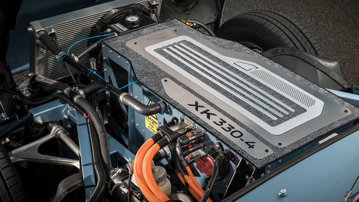 jaguar e type zero engine