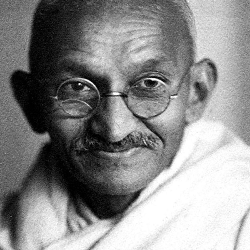 Muhatma Gandhi mustache