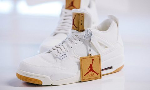 levi's x air jordan IV