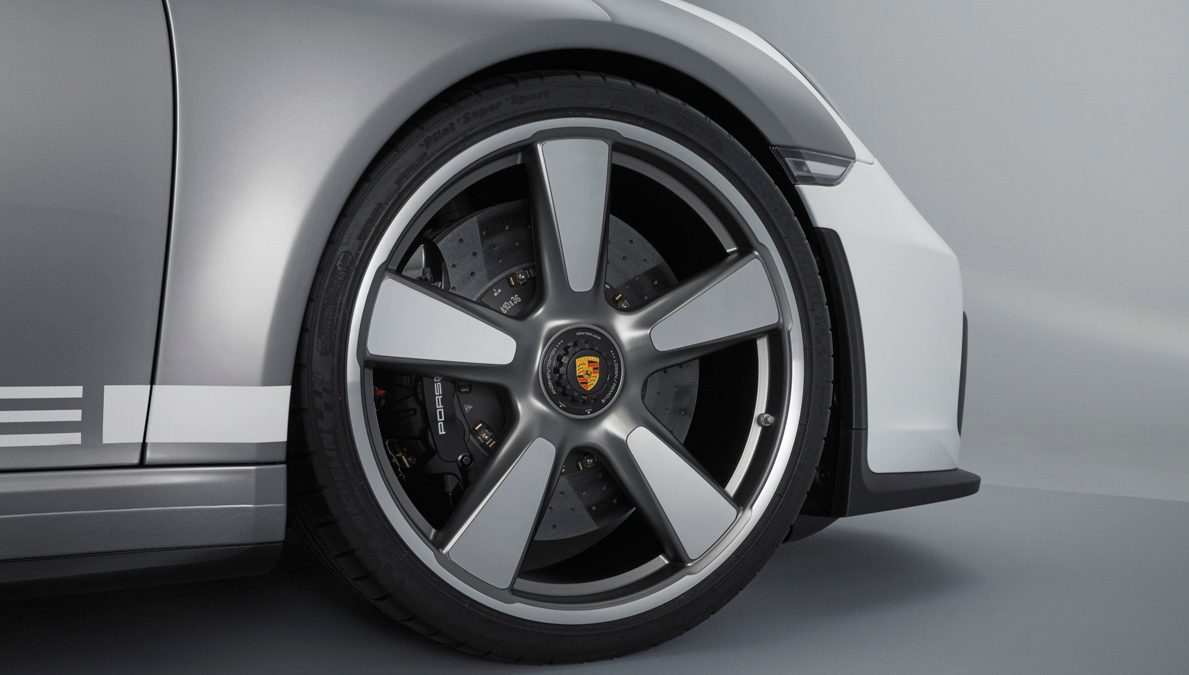 porsche celebrates 70th anniversary 911 speedster concept 16