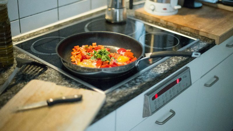 breakfast skillet egg peppers