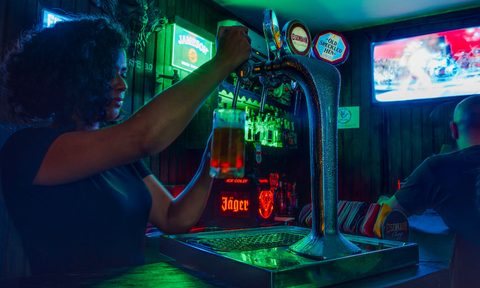 dive bar beer tap