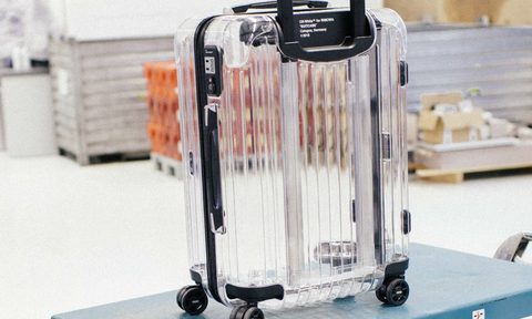 rimowa-transparent-suitcase-lifestyle