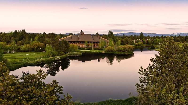sunriver main lodge and golf course bend oregon