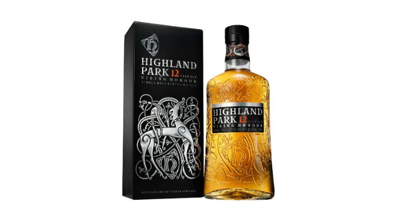 A bottle and box of HIGHLAND PARK 12.