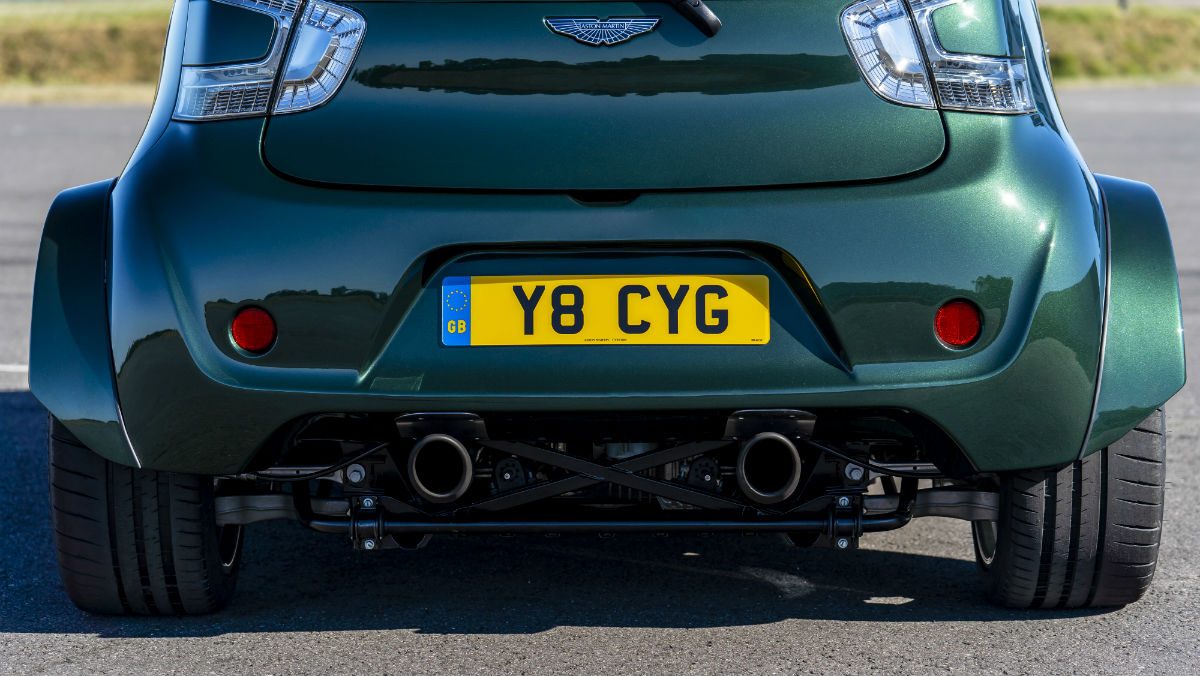 Aston Martin Cygnet V-8