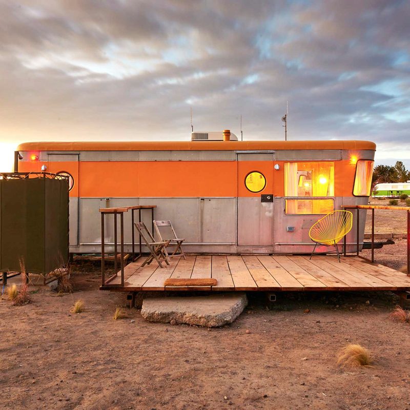 el cosmico hotel trailer