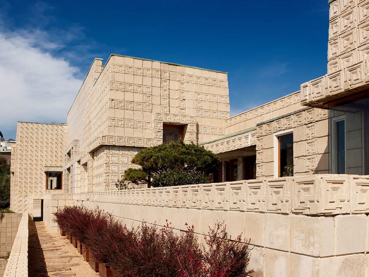 Ennis House