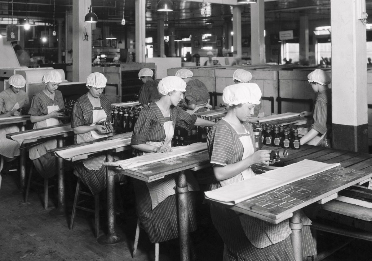 Heinz Factory Workers Affix Labels