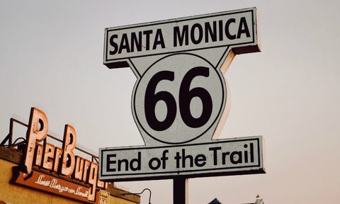 rout 66 sign santa monica