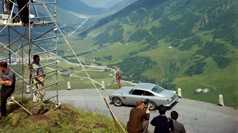 Goldfinger Aston Martin DB5 Contunation 3