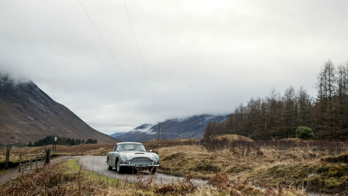 Goldfinger Aston Martin DB5 Contunation 4