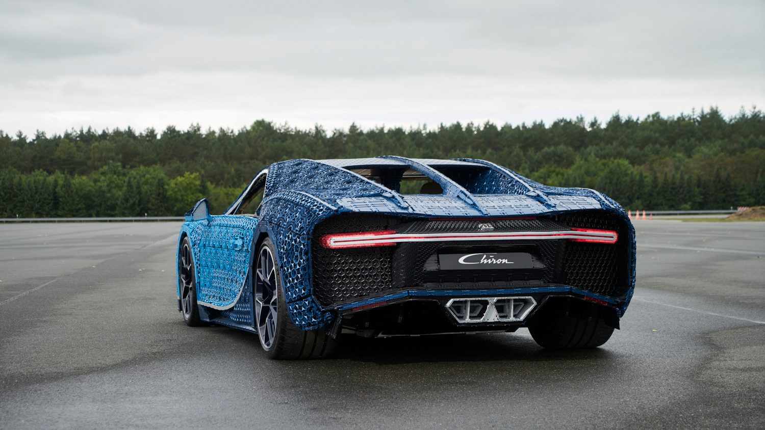 lego bugatti chiron 15