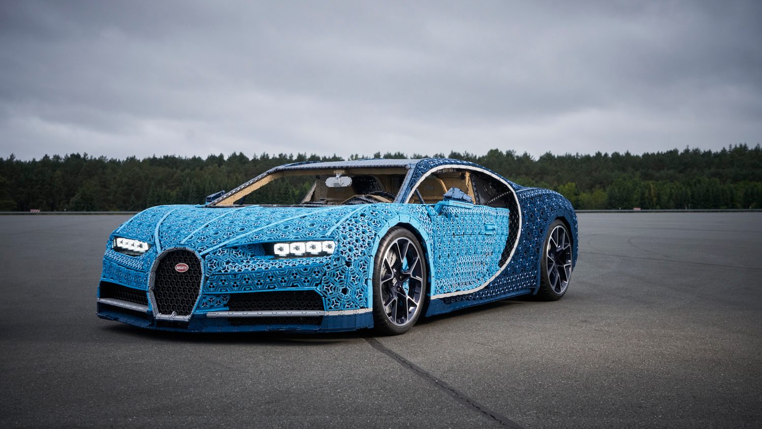 lego bugatti chiron 26