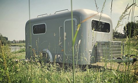 lume traveler no 1 trailer features a panoramic retractable roof for stargazing exterior