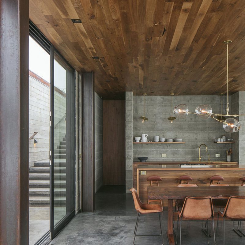 Off-Grid Guest House