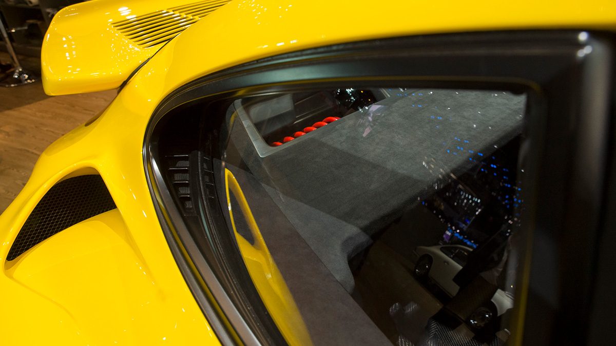 2017 RUF CTR Carbon 911 window